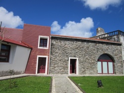 Biblioteca Municipal e Badsector (02)