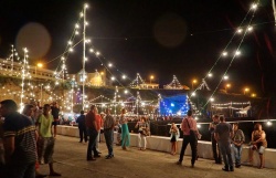 Anima&ccedil;&atilde;o Nocturna (04)