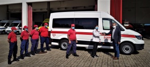 C&acirc;mara de Santa Cruz entrega ambul&acirc;ncia aos Bombeiros Volunt&aacute;rios