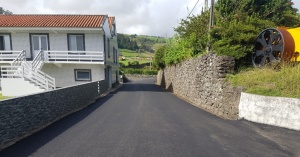 PAVIMENTA&Ccedil;&Atilde;O DA ESTRADA DOS VALES