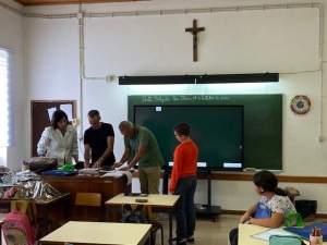 Ced&ecirc;ncia de tablets &agrave; Escola Prim&aacute;ria de Ponta Delgada