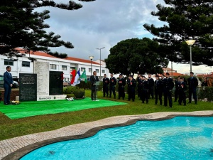 Memorial em homenagem &agrave;s v&iacute;timas do acidente a&eacute;reo de 11 de dezembro de 1999
