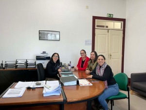 Presidente da C&acirc;mara de Santa Cruz das Flores re&uacute;ne com Associa&ccedil;&atilde;o de Pais da Escola B&aacute;sica e Secund&aacute;ria  das Flores