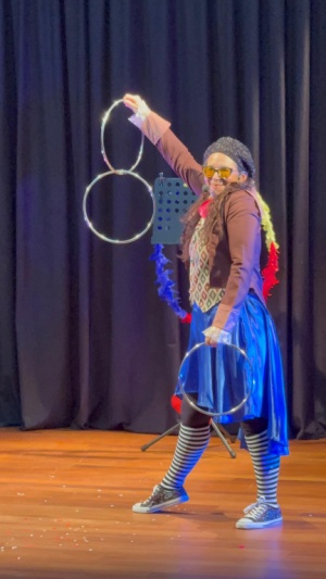 Espet&aacute;culo de Magia &ldquo;Maga Maravilha&rdquo;