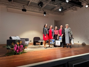 Tert&uacute;lia &ldquo;Conversas no Feminino&rdquo; promove reflex&atilde;o sobre o papel da mulher na sociedade